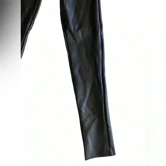 ASSETS by SPANX Women's All Over Faux
Leather Leggings Black - Picture 5 of 8